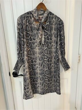 rebecca taylor long sleeve silk chiffon dress Rebecca Taylor Women's Long-Sleeve Silk Chiffon Dress, Size 4